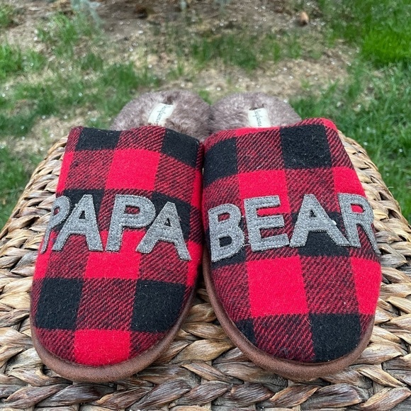 Mens Red & Black Plaid “PAPA BEAR” Indoor/Outdoor Hard sole Scuff Slippers 7/8 - Picture 7 of 7